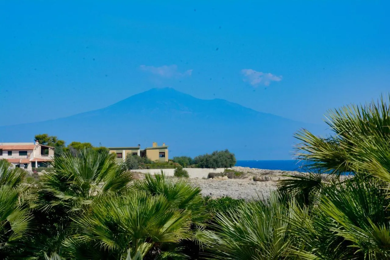 La Casa In Riva Al Mare Villa Augusta 0*,  Italy