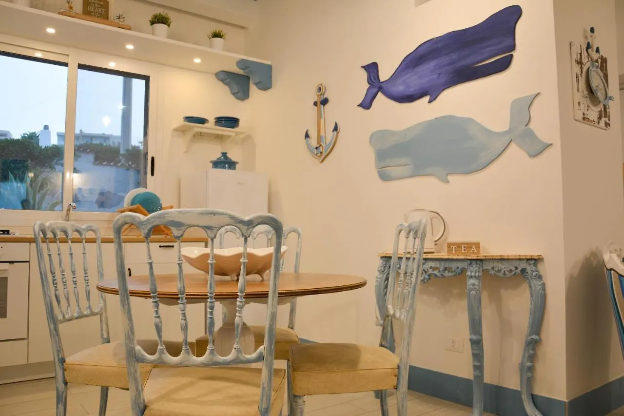 La Casa In Riva Al Mare Villa Augusta Vakantiehuis