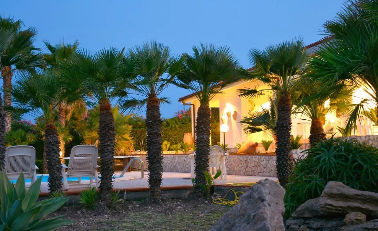 La Casa In Riva Al Mare Villa Augusta Holiday home