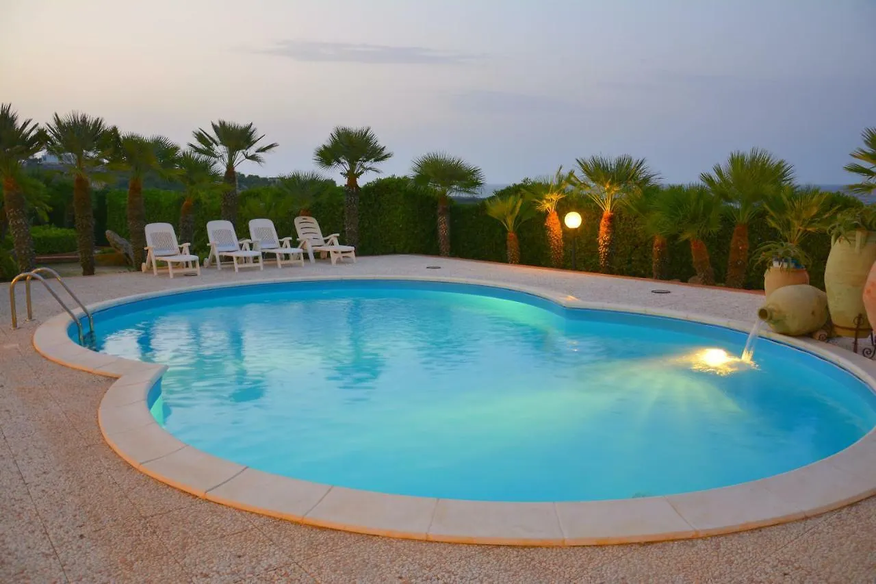 La Casa In Riva Al Mare Villa Augusta Italië